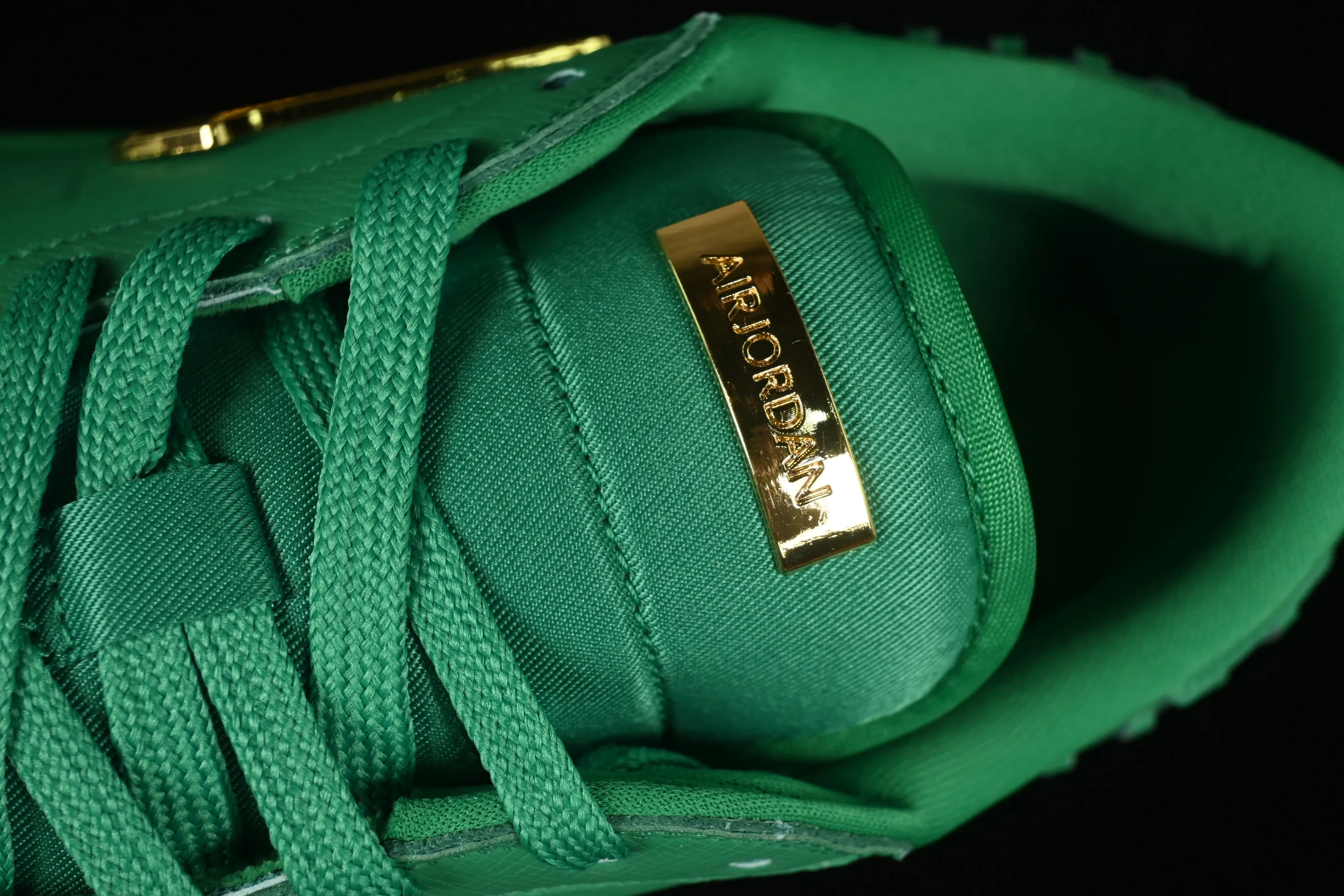 All categories Air Jordan Jordan series basketball shoes Air Jordan 1 Low Air Jordan 1 Low "Method of Make" AJ1 Joe 1 green and gold low-top cultural and leisure sports sneakers FN5032-300